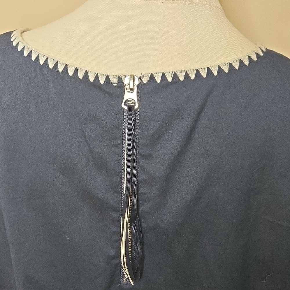 Talbots Navy Bell Sleeve Top White Trim Preppy Nautical Coastal Cotton Blouse - Picture 5 of 10